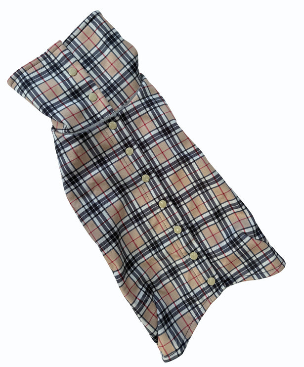 Harris waterproof dog coat close-up showing flexible harness and lead access between poppers